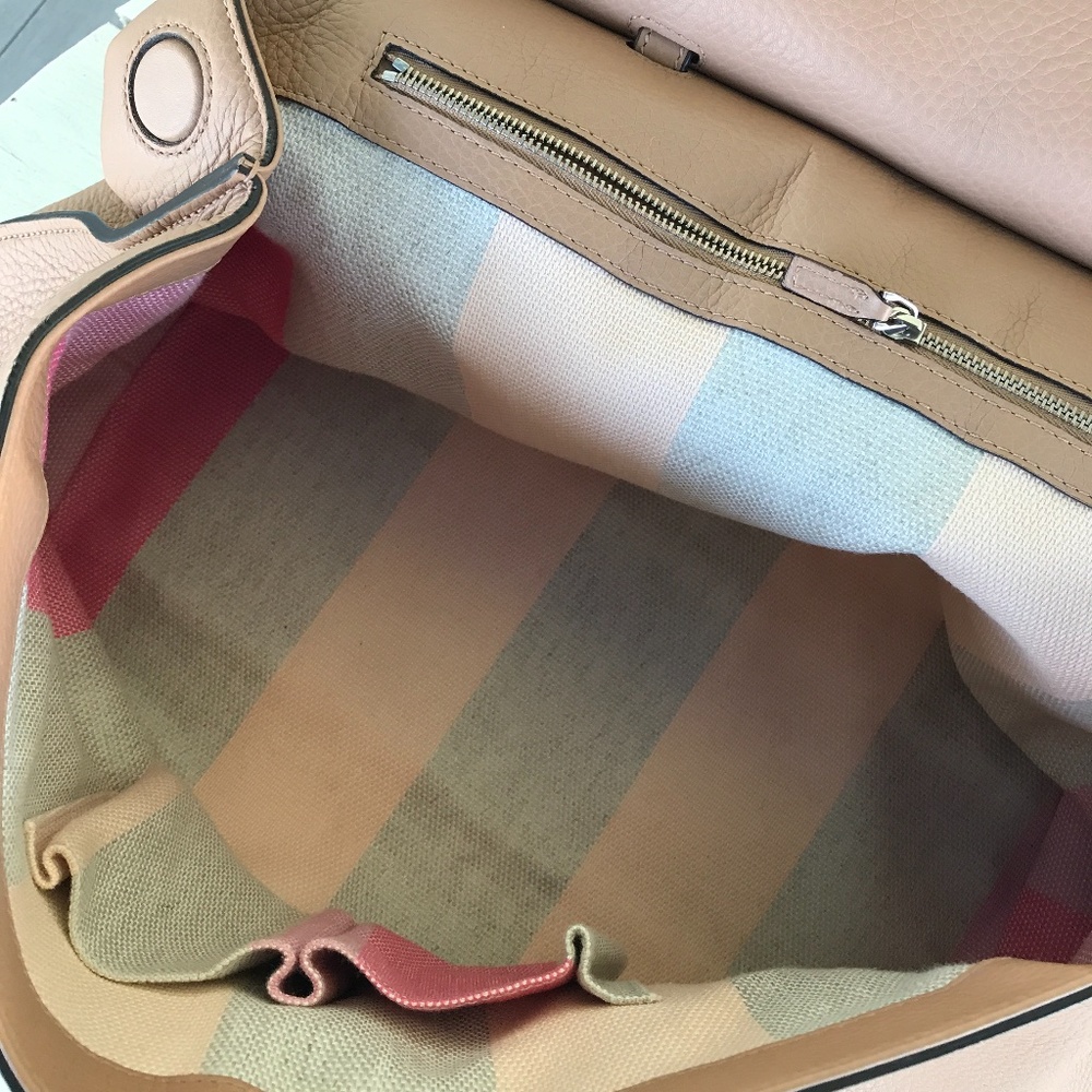 ❤️ HOST PICK!!! *** GUCCI HANDBAG  NWOT - Picture 9 of 13